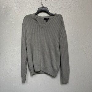 Men’s Lands End Gray V-Neck Sweater